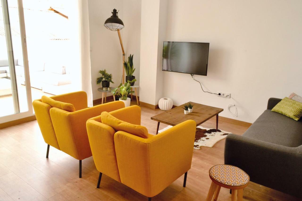 Hola Valencia - Holiday Apartments Екстер'єр фото