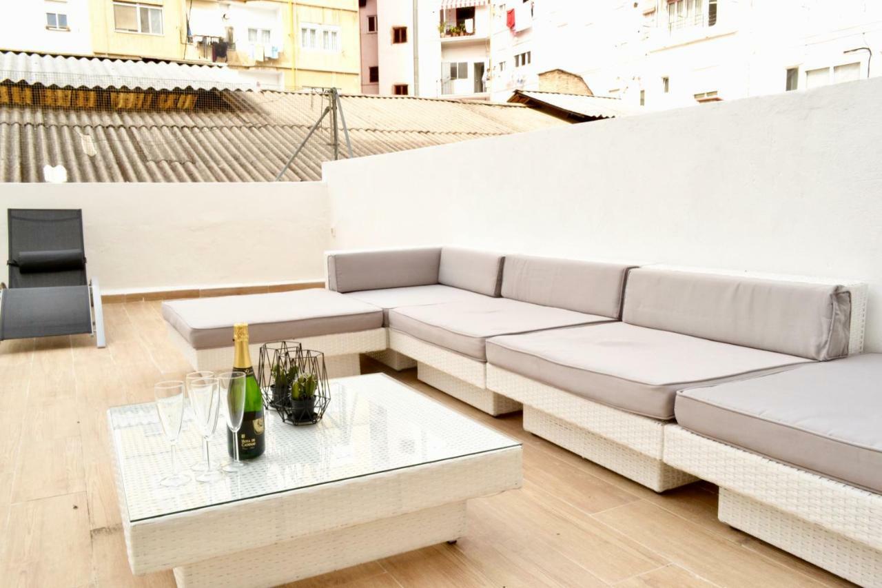 Hola Valencia - Holiday Apartments Екстер'єр фото