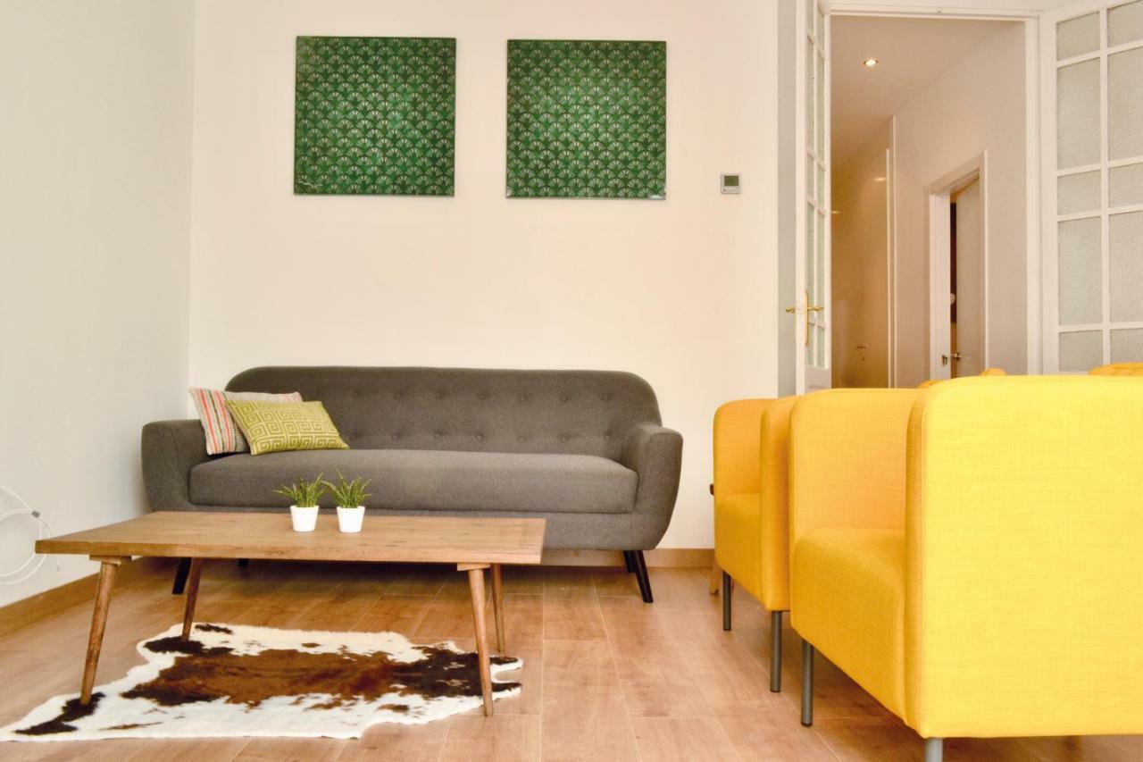 Hola Valencia - Holiday Apartments Екстер'єр фото